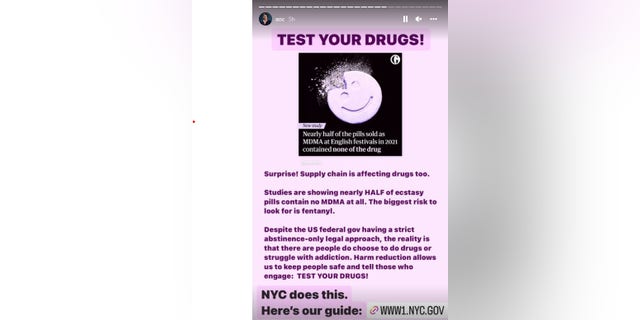 대표. Ocasio-Cortez advises people to test their drugs before use.