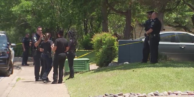 Austin Shooting In 'quiet And Peaceful' Neighborhood Leaves Two Dead, Police Say | Fox News