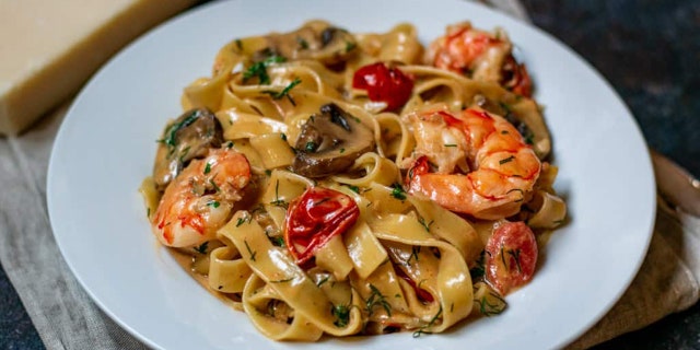 Attempt this creamy shrimp pasta recipe for your next dinner entree.