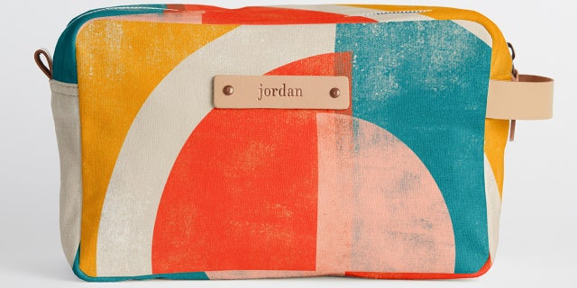 This personalized organization kit is a great gift to stay organized.