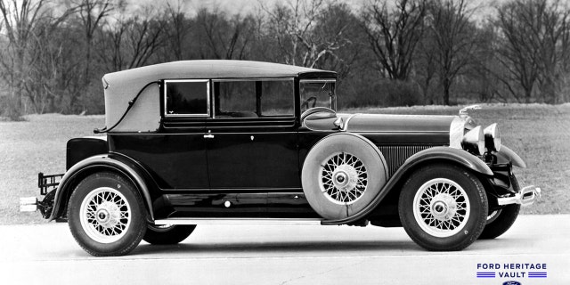 The collection also includes Lincolns, like this 1927 Model L with coachwork by Dietrich.