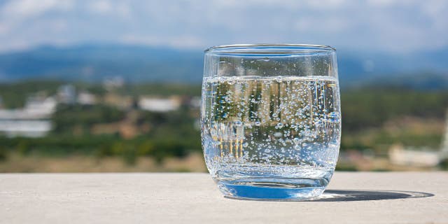 Soda water, also known as seltzer water and sparkling water, is a carbonated beverage that gives still water fizz.