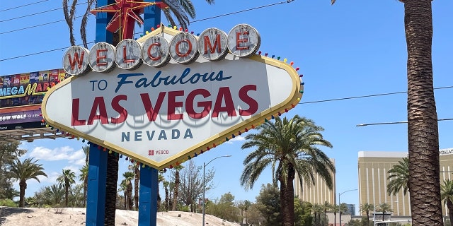 'Welcome to Fabulous Las Vegas' sign 