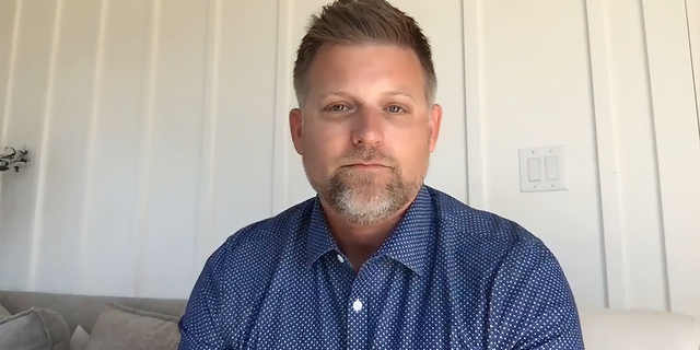 Former American Express employee Nick Williams wants to help end "si svegliò" ideology infiltrating corporations.
