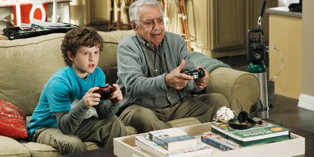 Philip Baker Hall played crotchety old neighbor, Mr. Kleezak in season three of 'Modern Family.'