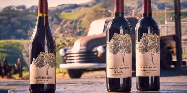 Wine developed by Dave Matthews makes for a great Father's Day gift.