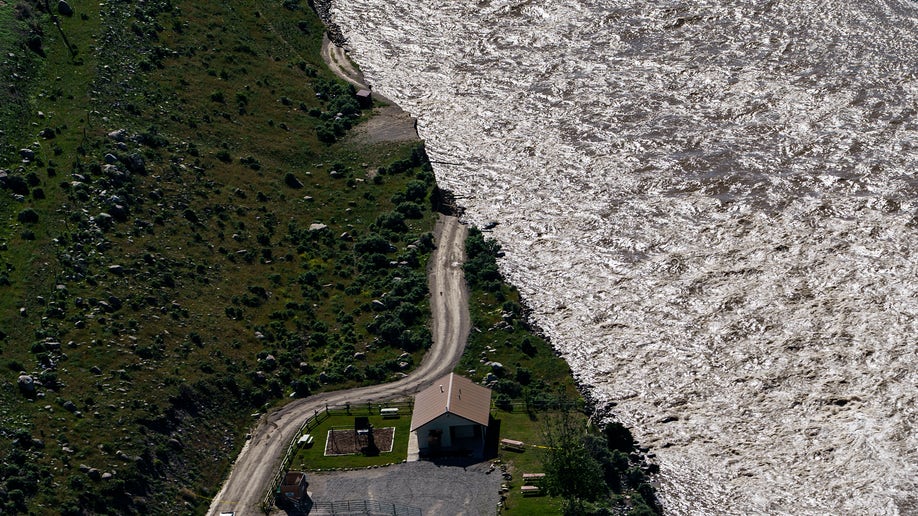 Yellowstone Flooding Photo