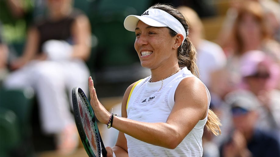 Jessica Pegula celebrates winning her match