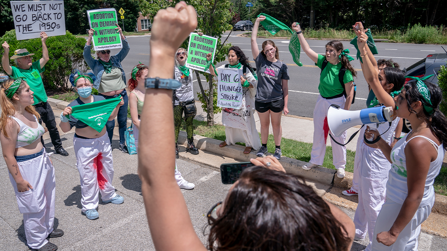 Abortion protesters outside Justice Amy Coney Barrett's home