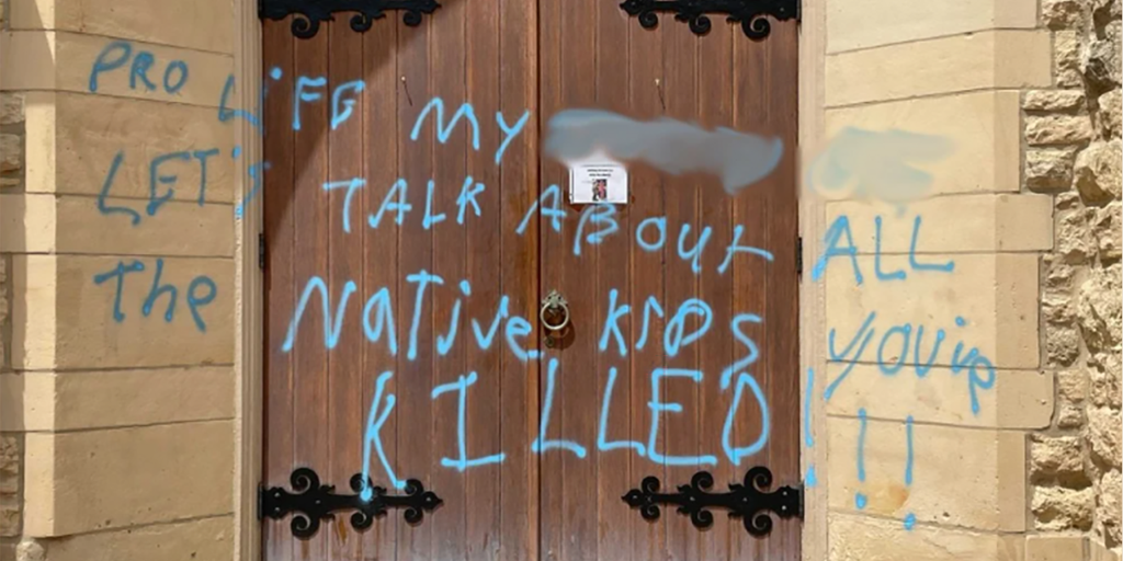 24ccc523-381f-41ce-8a24-8630f9476bf2-lar