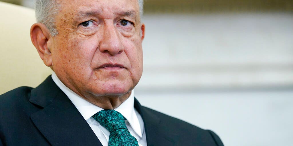 Trump's ambassador to Mexico 'hit the roof' after Mexican gov't changed migrant policies: book - Vimarsana News