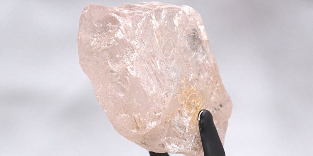 Largest pink diamond in 300 years discovered in Angola - Vimarsana News
