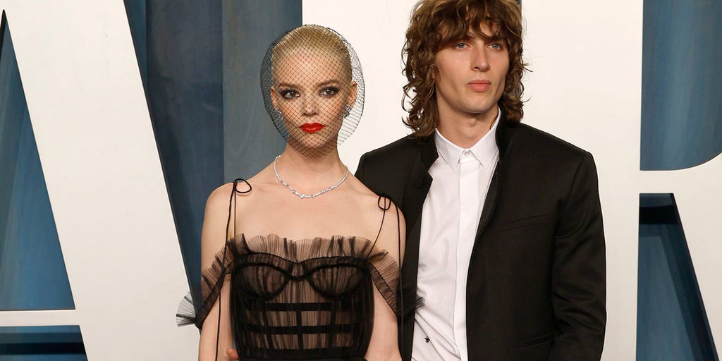 Anya Taylor-Joy secretly marries Malcom McRae: report - Vimarsana News