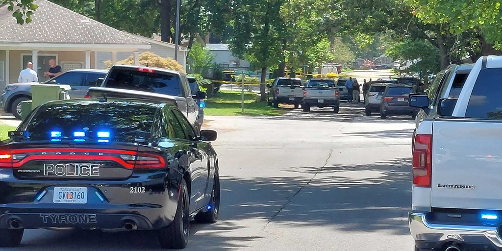 U.S. marshal shot in Atlanta suburb while arresting 19-year-old murder suspect - Vimarsana News