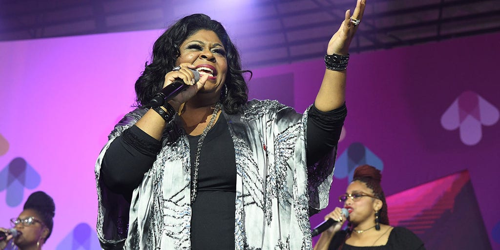 Gospel singer Kim Burrell faces backlash over 'broke' and 'ugly' church comments - Vimarsana News