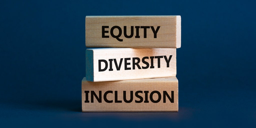 Elite Florida private school requires students to take a class on 'bias' and 'equity' to graduate - Vimarsana News