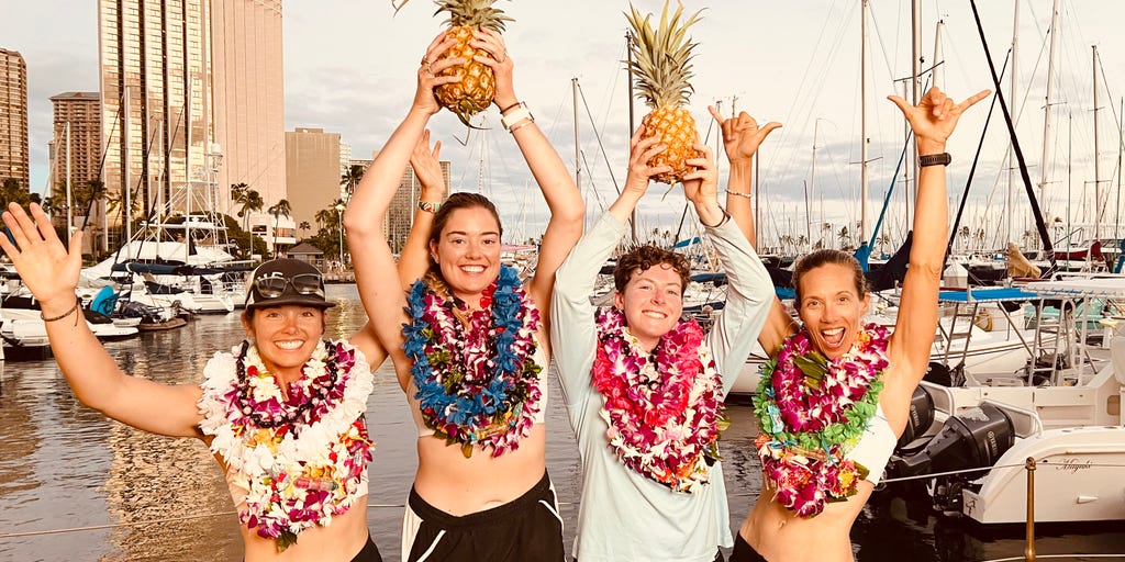 All-women rowing team breaks world record in race across Pacific Ocean: 'Best decision ever' - Vimarsana News