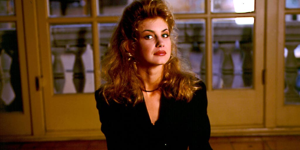 faith hill smoking cigarettes Country music superstar Faith Hill: Photos through the years with Tim  McGraw, their daughters, and more