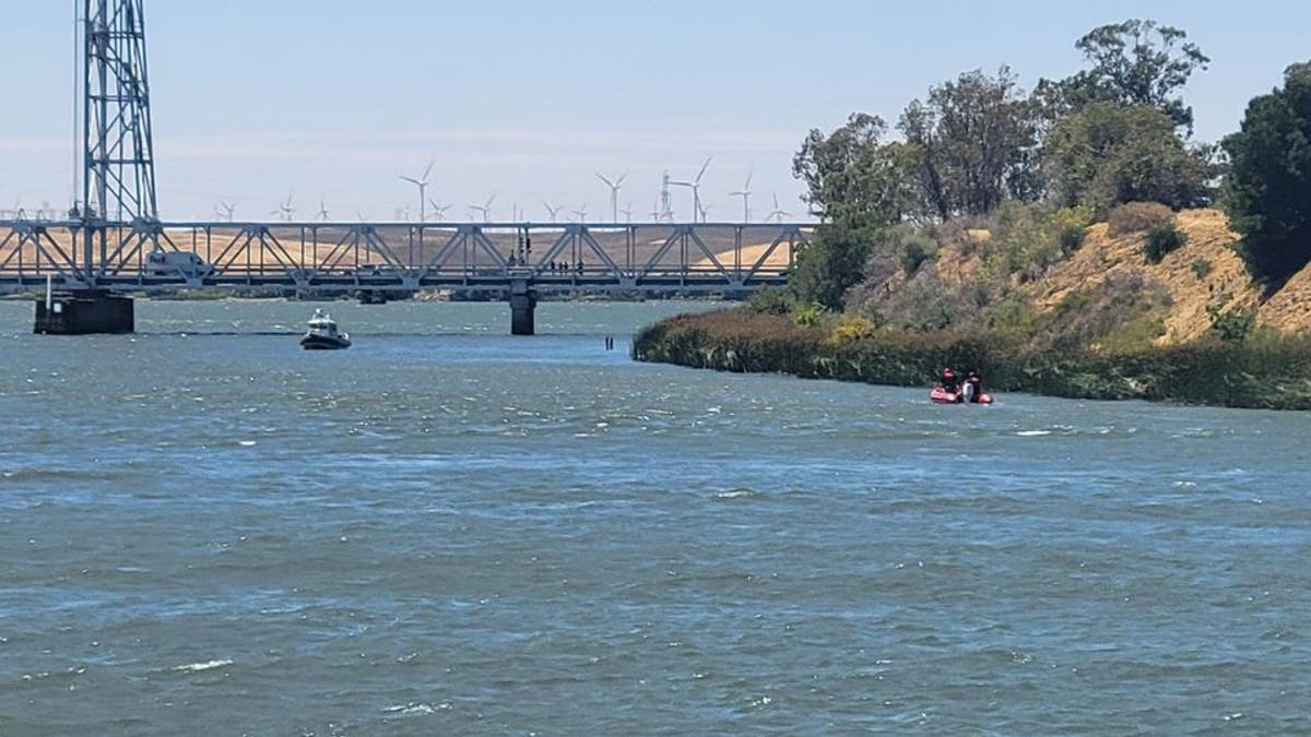 Three men missing Sacramento, County river