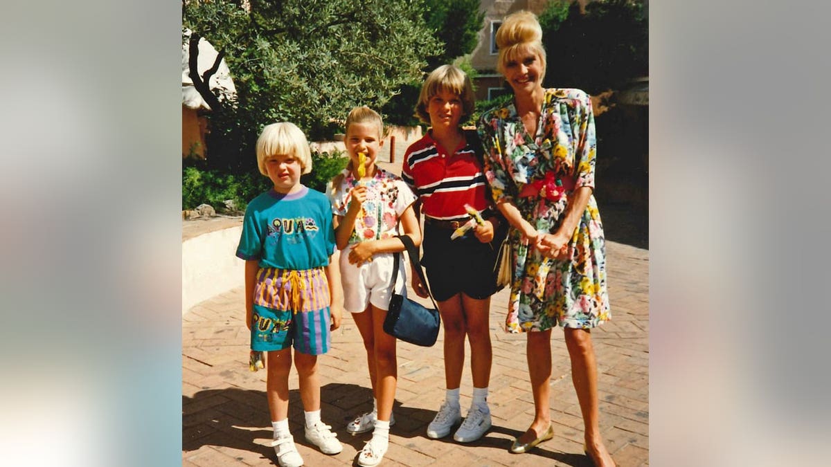 Ivana Trump with kids