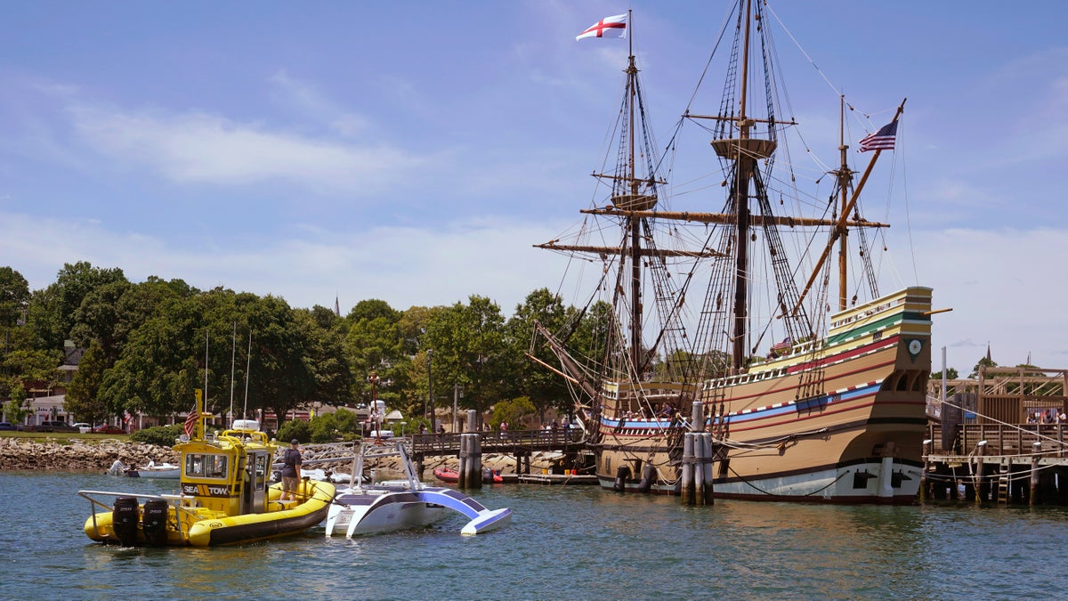 IBM robot boat reaches Plymouth rock The crewless robotic boat retraced the 1620 sea voyage of the Mayflower.