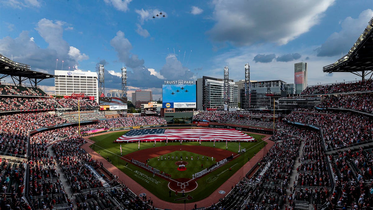 F-16's flyover during pregame ceremony