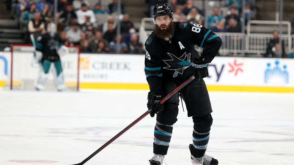 VIDEO: Brent Burns Shows Off His Outdoors Knowledge - NHL Trade Rumors 