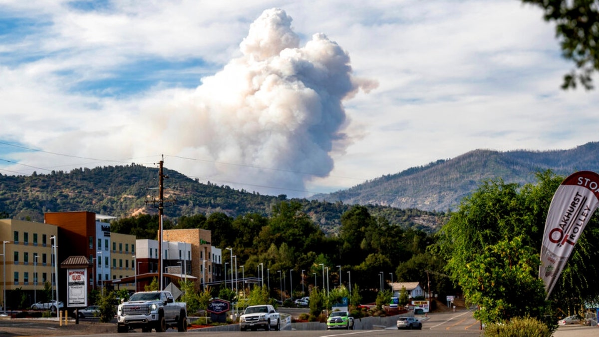 Smoke from the Washburn Fire