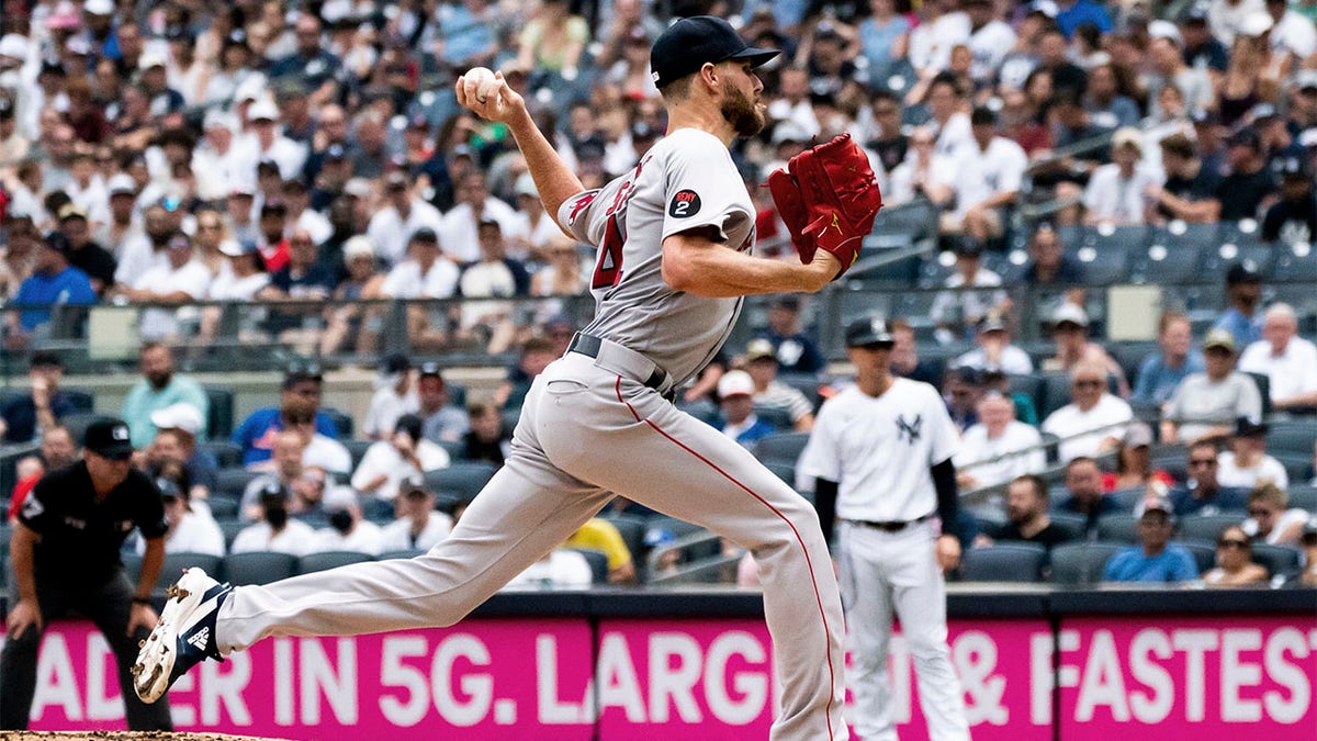 Chris Sale can't get through the 5th inning as Nationals ding playoff hopes  of Red Sox, 10-7 - ABC News