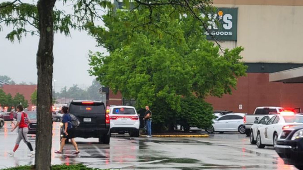 Greenwood, Indiana mall exterior shot, with cars and a Dick's Sporting Goods location