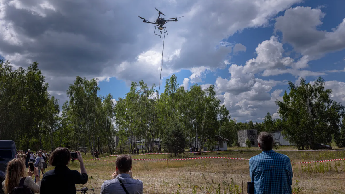 Drone detect mines in Ukraine