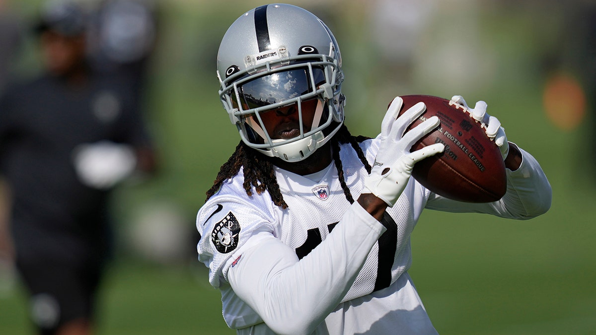 Davante Adams at Raiders camp