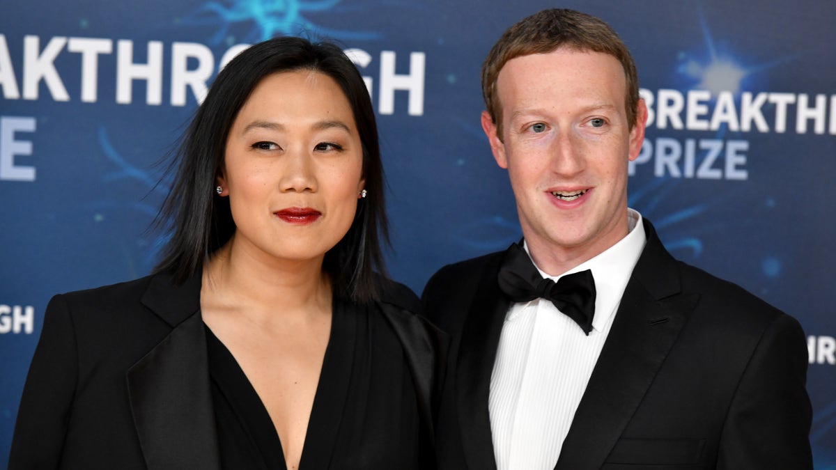 Priscilla Chan facebook executive Mark Zuckerberg 