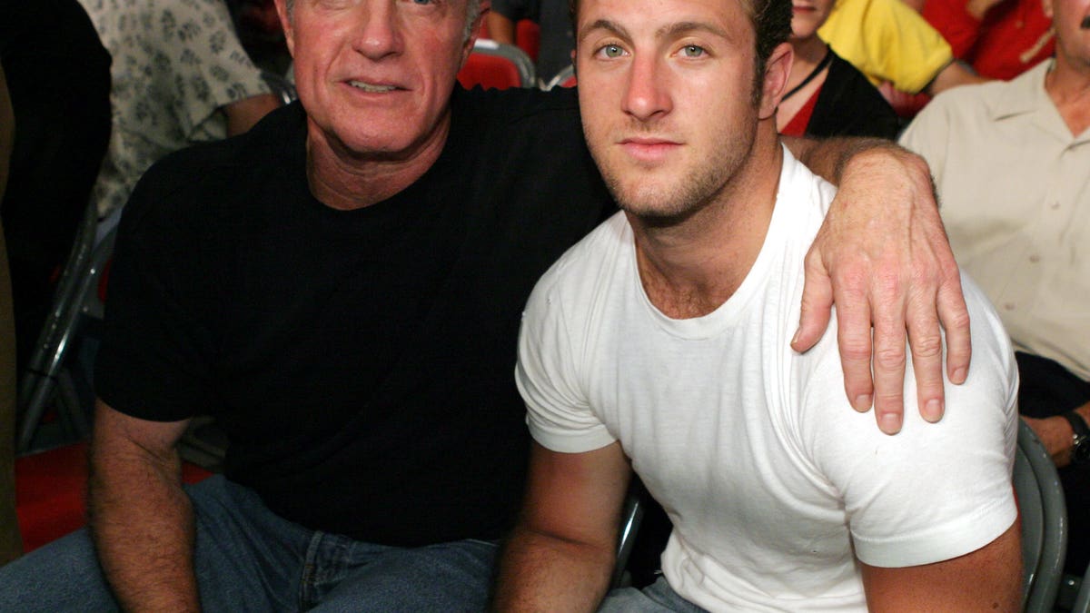 Actors James and Scott Caan at a fight