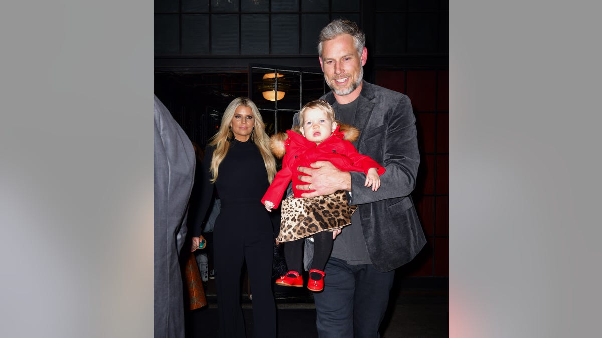 Jessica Simpson Slammed for Giving Daughter Birdie, 3, Pacifier