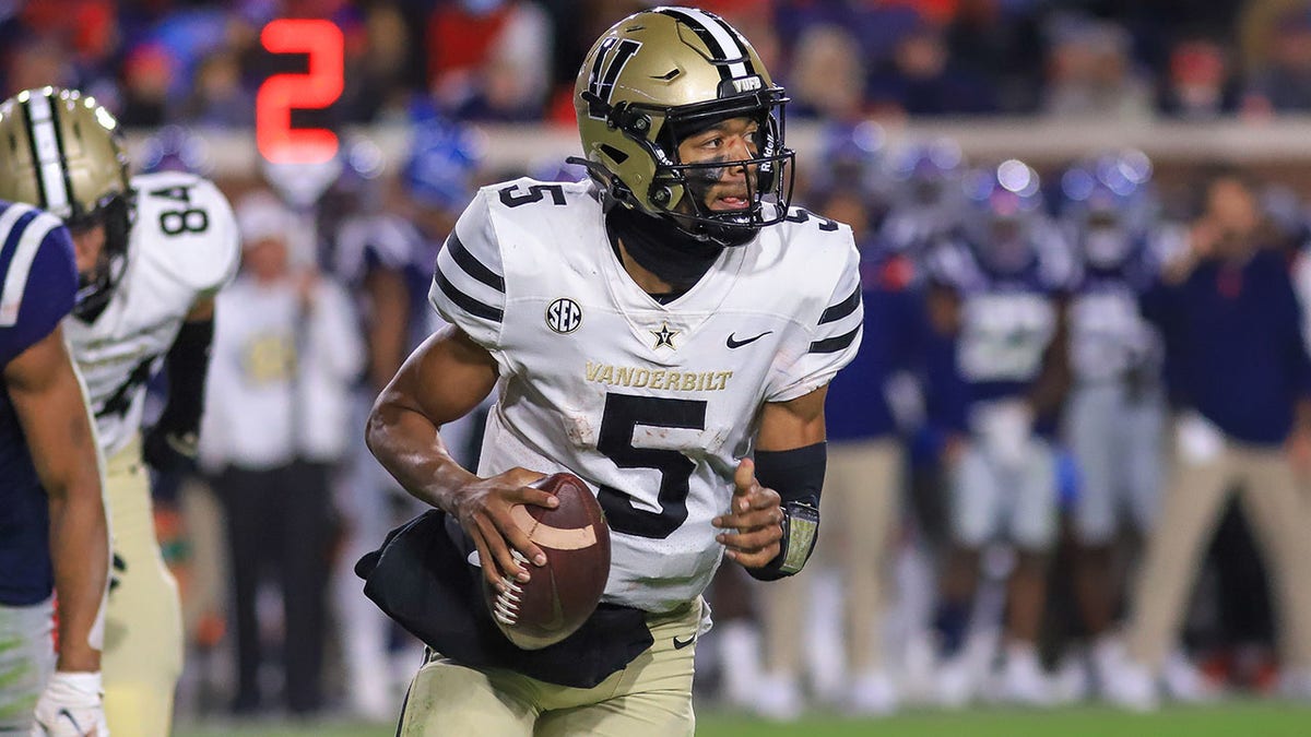 Vanderbilt QB Mike Wright against Ole Miss