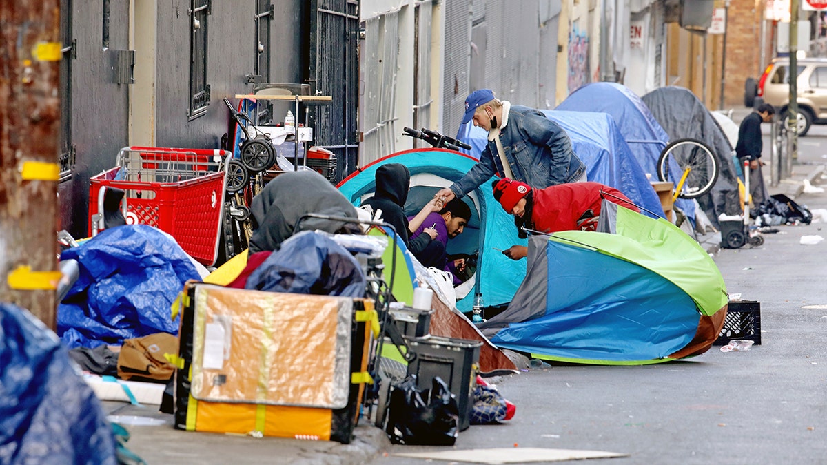 Judge temporarily blocks homeless encampment cleanup in San Francisco amid lawsuit