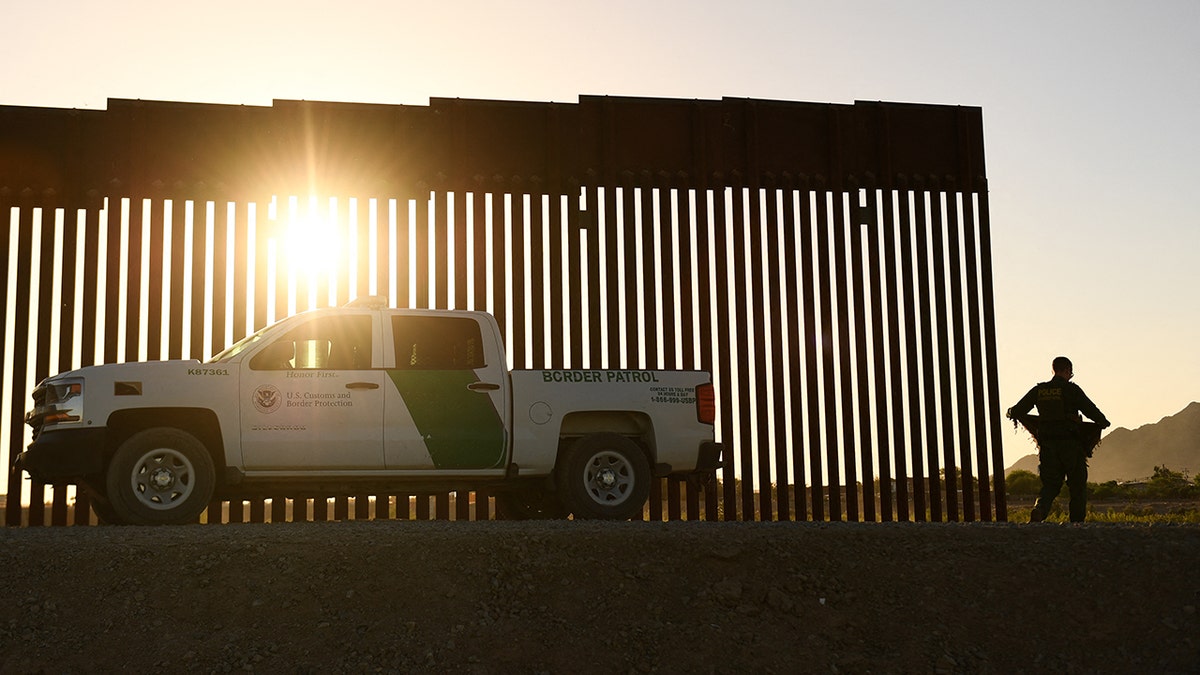 US Mexico border security