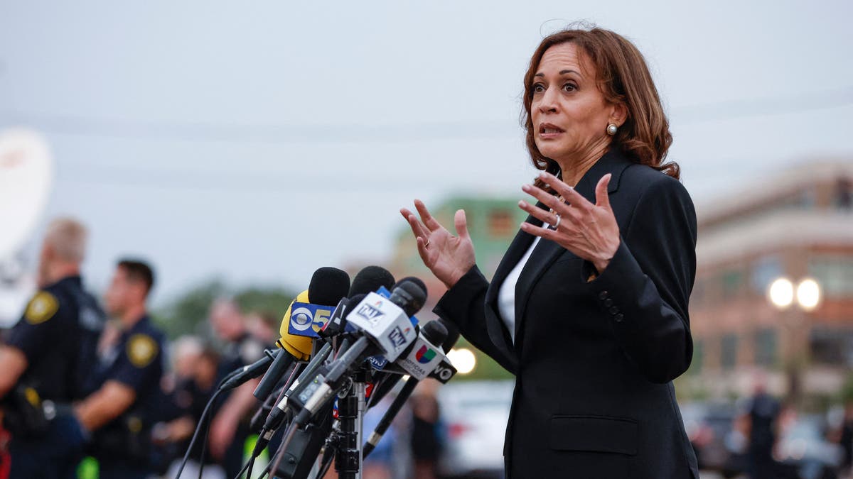 Kamala Harris speaking in Highland Park, Illinois