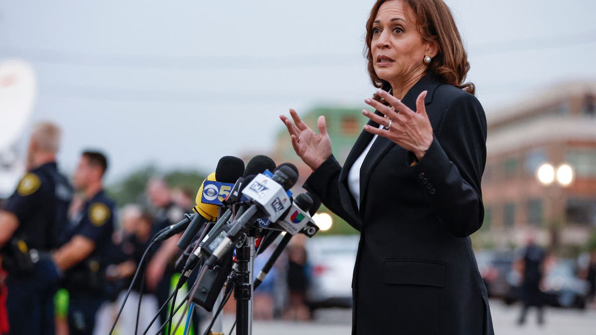 Kamala Harris speaking in Highland Park, Illinois