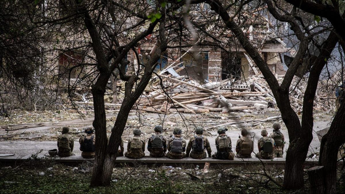 Ukrainian soldiers