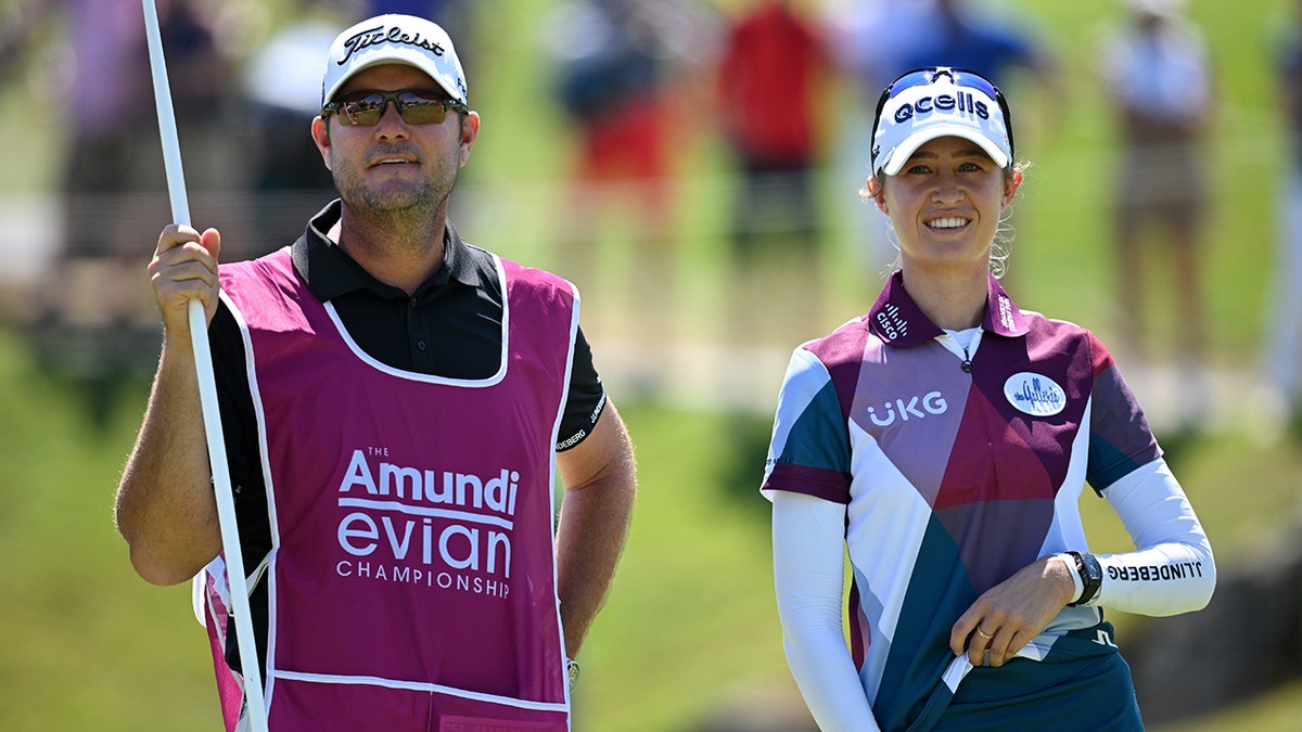 Nelly Korda and caddie day 2