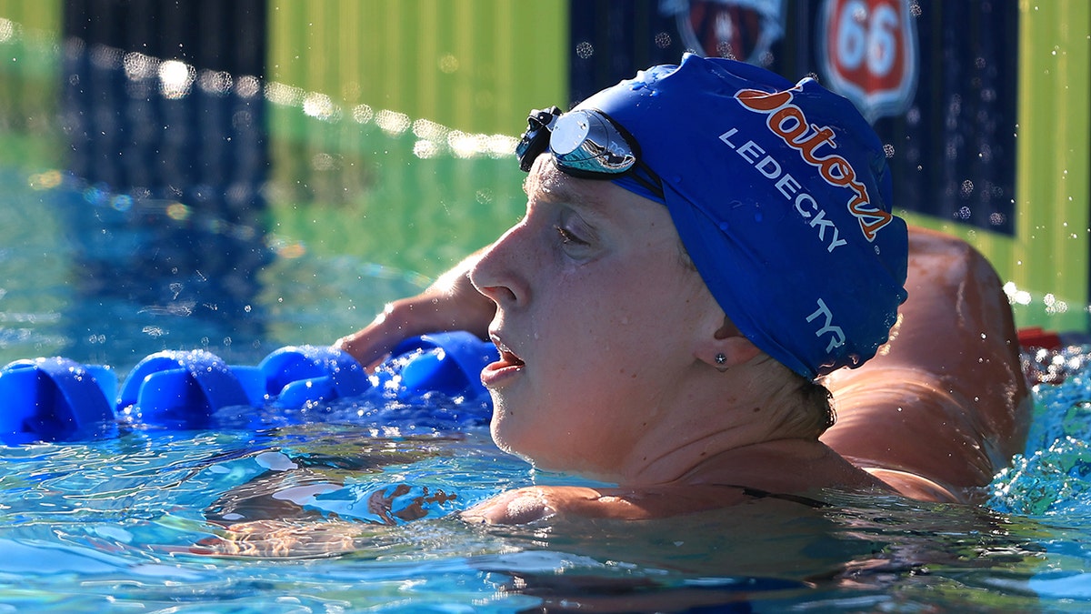 Katie Ledecky reacts to winning 800m free