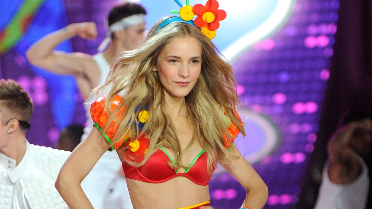 Ex Victoria's Secret models say they had to wear toys, balloons as