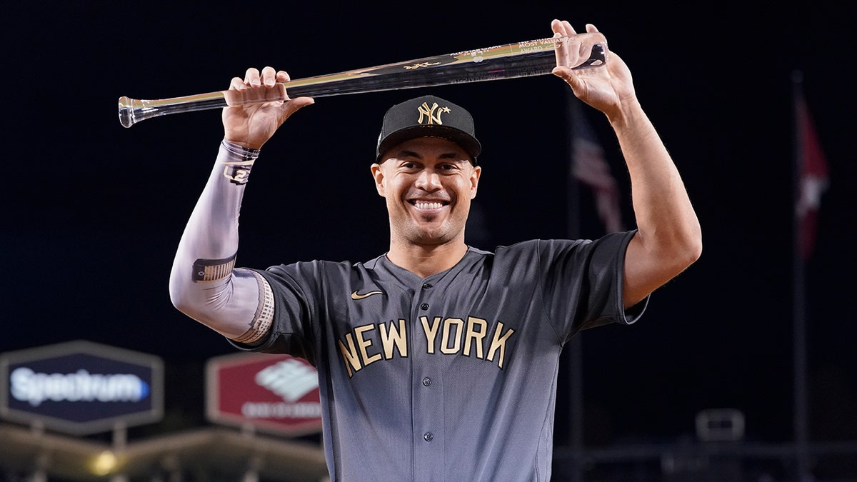 How much should we worry about Giancarlo Stanton's 2022