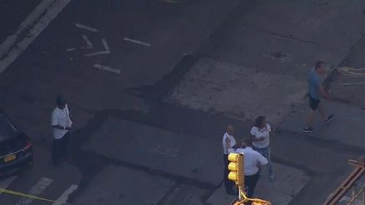 Harlem shooting injures two teens