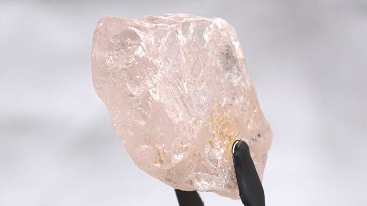 Largest pink diamond from Angola