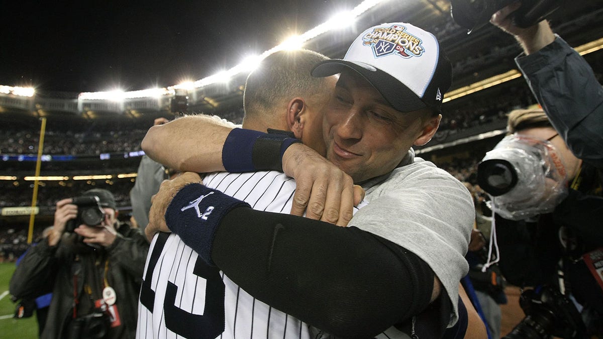 Jeter farewell turns fierce rivalry into love-in - Eurosport