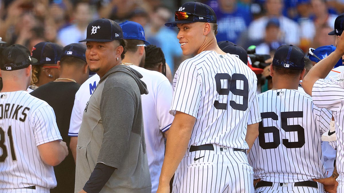 Miguel Cabrera and Aaron Judge at the home run derby