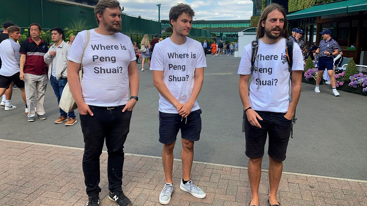 Peng Shuai supporters at the All England Club